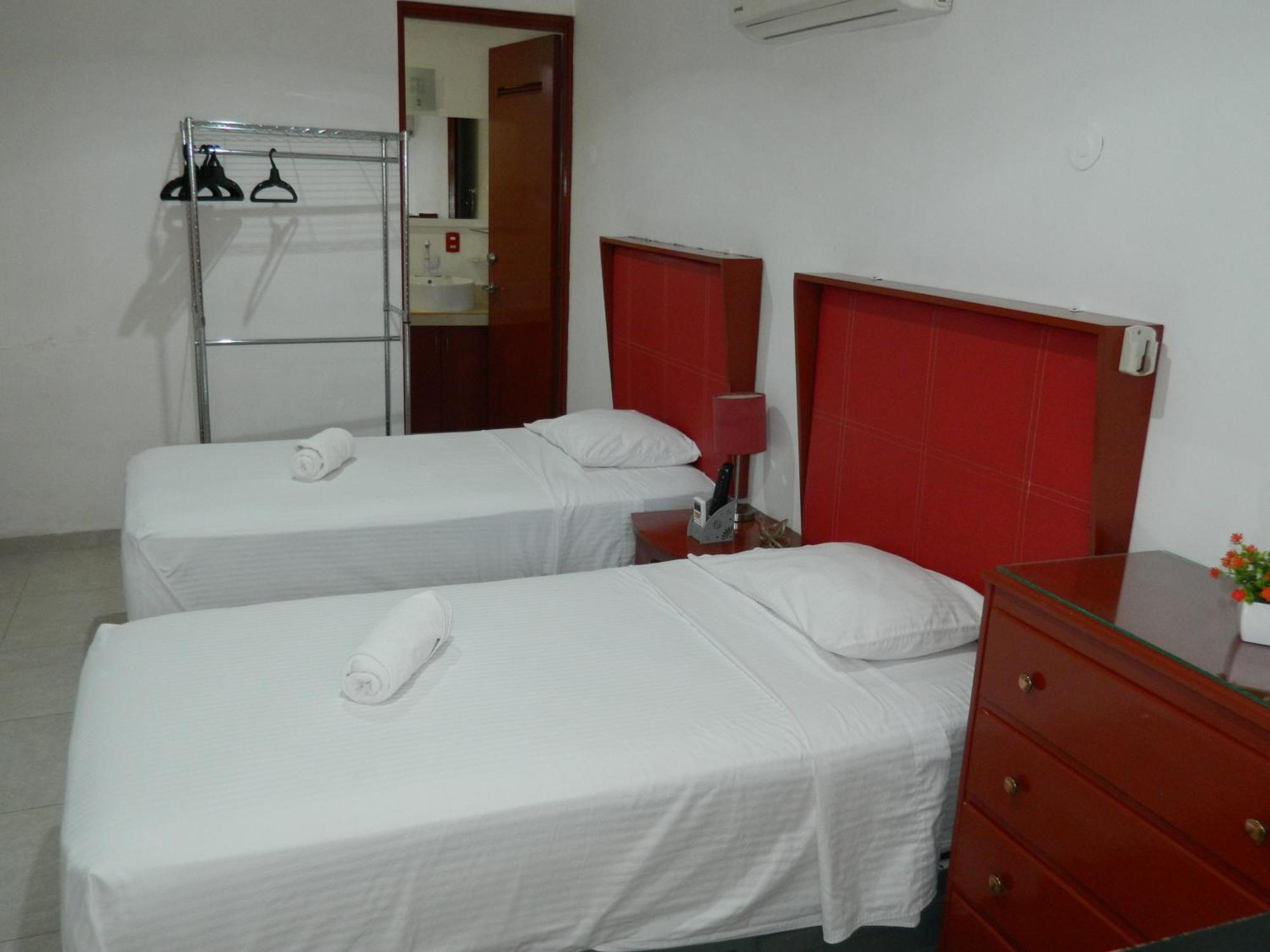 Calido Estudio Con Ac,wifi,alberca, Auto Check-in #14 Mérida